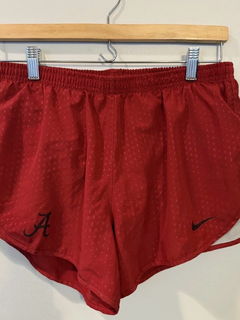 Nike DRI-FIT Womens Medium Running Shorts University of Alabama Roll Tide